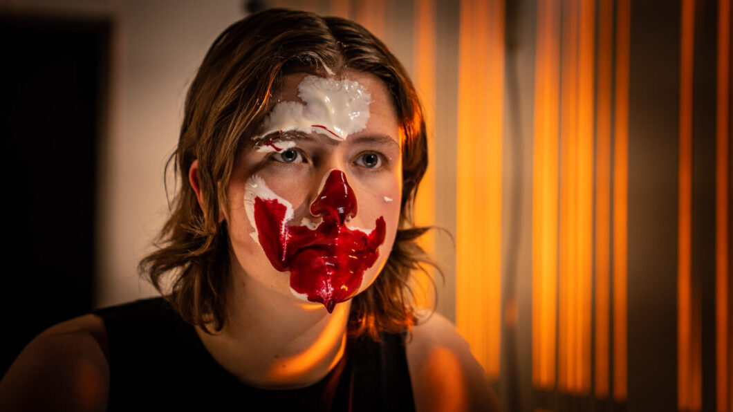 Hanneke van der Paardt met een vies gezicht