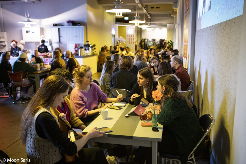 Makersdag Springtijd - jonge theaermakers met elkaar in gesprek