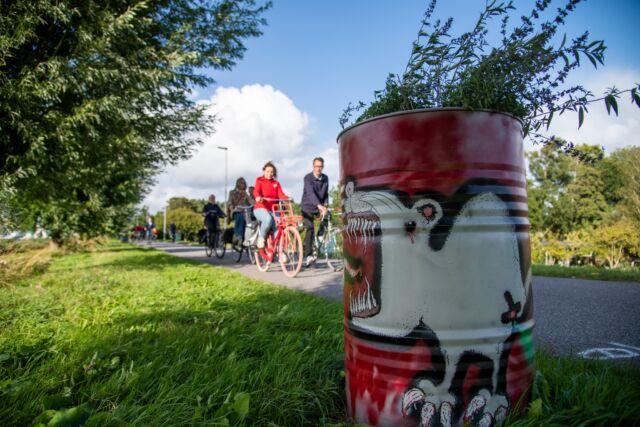 𝗪𝗜𝗦𝗧 𝗝𝗘 𝗗𝗔𝗧?!

Je de fietsroute van Expeditie Alkmaars Kanaal kan ophalen bij de VVV of bij t’ Eendracht in het Ijkgebouw en hem gewoon altijd kan fietsen!

Waar wacht je nog op, hop hop die fiets op!

Foto: Keith Montgomery 

#Alkmaar #AlkmaarsKanaal #Expedtitie